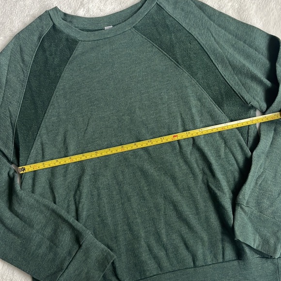 Z by Zella Green Women's Sweater - Picture 3 of 5